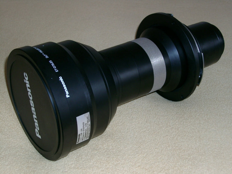 Panasonic ET-D75LE5 Short-Throw Lens 0.7:1 with Case