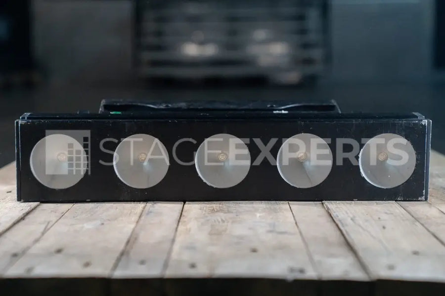 Elation Cuepix Strip Tri – 8x RGB COB Pixel Batten Set