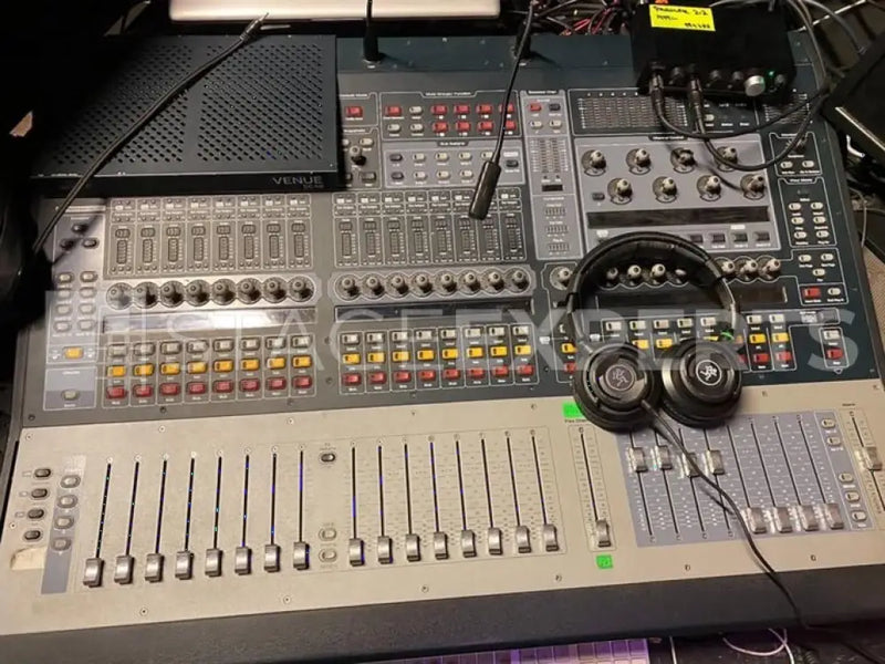 Avid SC48 Digital Mixer – Refurbished Live Sound Console (Serviced)