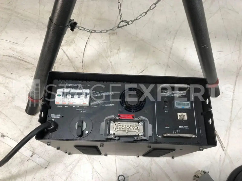 FOLLOWSPOT ROBERT JULIAT CYRANO HMI 2500 - Used