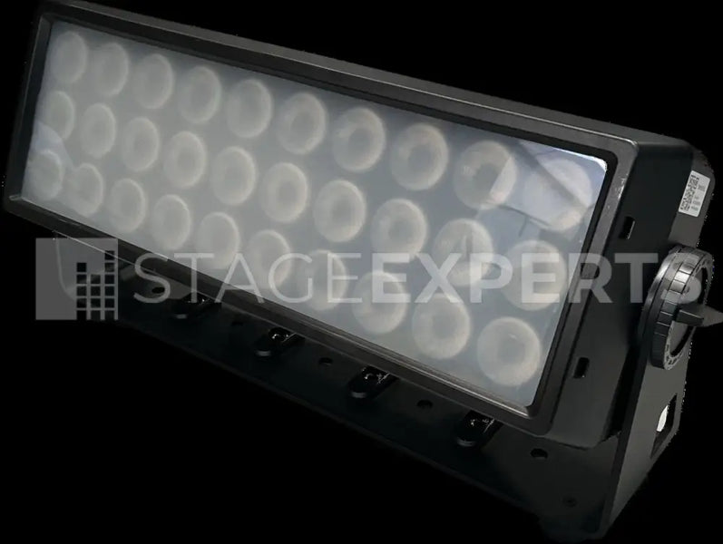 DVT Light PJ-5 RGBW IP66 LED PAR 10–54° Zoom Fixture