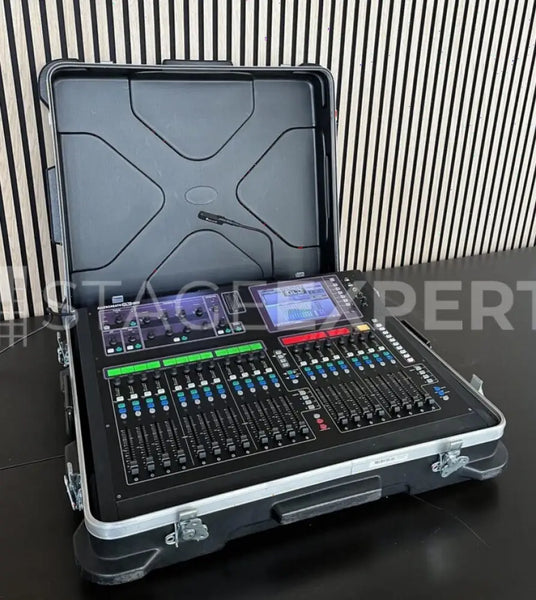 Allen & Heath GLD-80 Digital Mixer Bundle with Case & Lamp