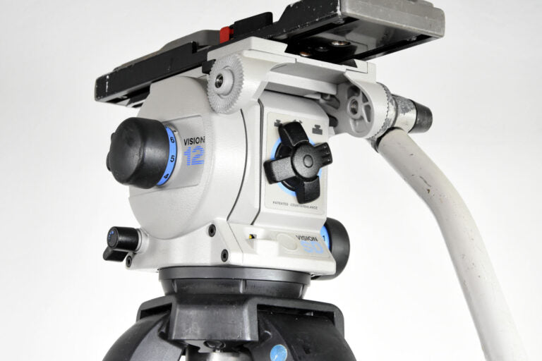 Vinten FiberTech Tripod & Vision 12 Head with Mid Spreader