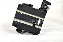Load image into Gallery viewer, Vinten Vision 11 Fluid Head (Black) – Professional Support
