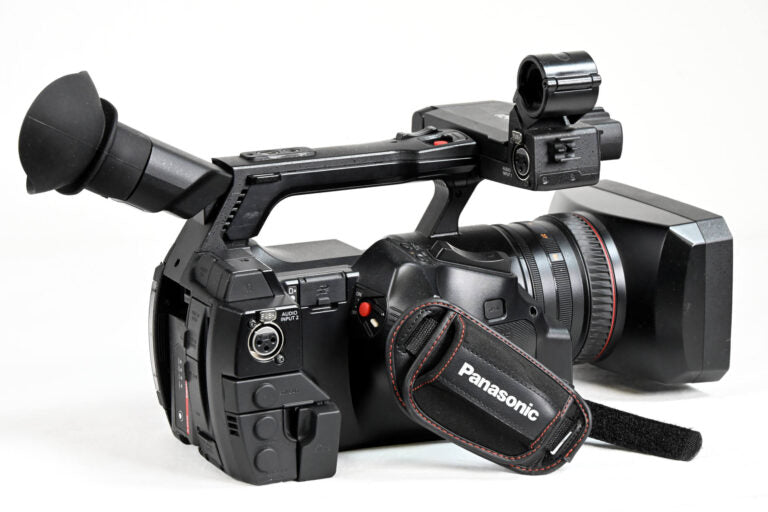 Panasonic AJ-PX270EJ Camcorder with P2 Cards, Batteries & PSU