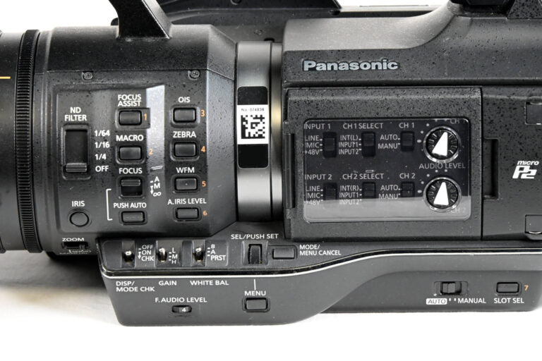 Panasonic AJ-PX270EJ Camcorder with P2 Cards, Batteries & PSU