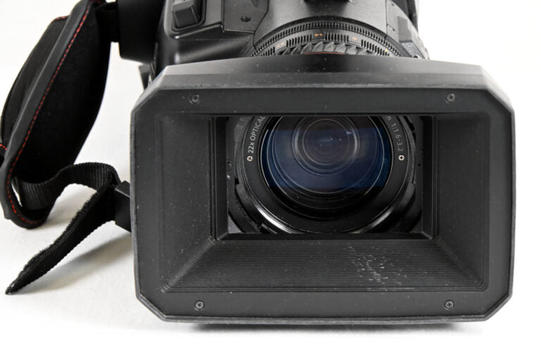Panasonic AJ-PX270EJ Camcorder with P2 Cards, Batteries & PSU
