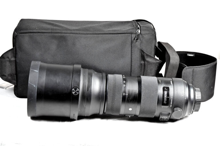 Sigma EF 150-600mm f/5-6.3 DG Telephoto Zoom Lens for Canon EF