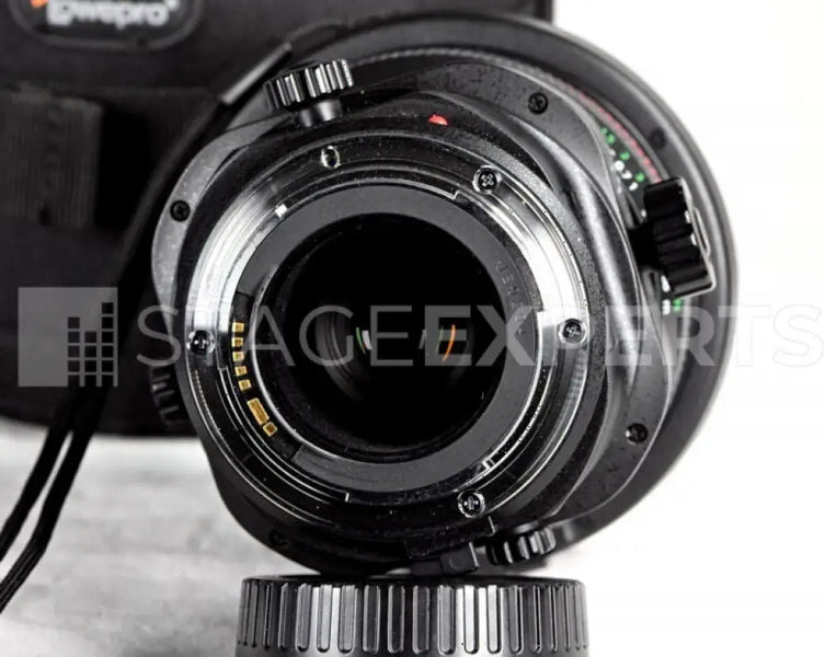 Canon TS-E 17mm f/4L Tilt-Shift Lens | Ultra-Wide