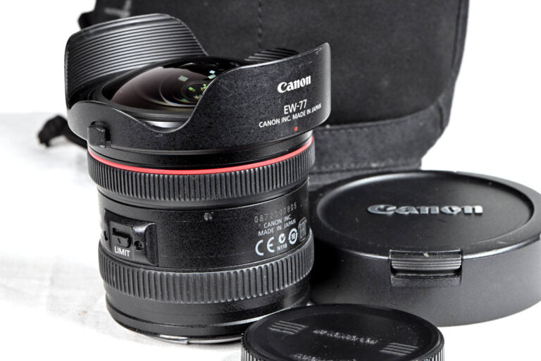 Canon EF 8-15mm f/4 USM Fisheye Zoom Lens | EF Mount