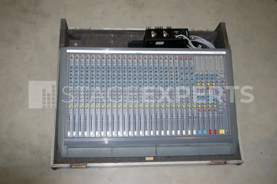 Soundcraft Delta 24/4/2 Analogue Mixer – FOH Console
