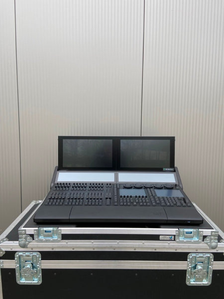 MA Lighting grandMA3 light console with flight case – Used