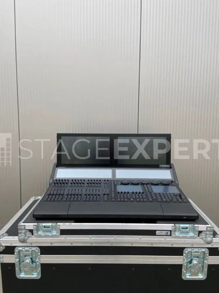 MA Lighting grandMA3 light console with flight case – Used