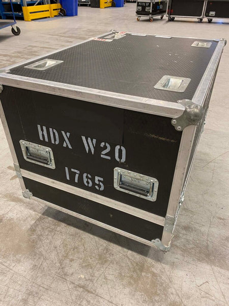 Barco HDX‑W20 FLEX 20K WUXGA 3‑DLP Event Projector – Touring‑grade