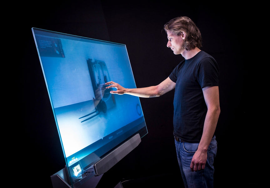 MediaScreen HSI 66″ Holo Interactive display system