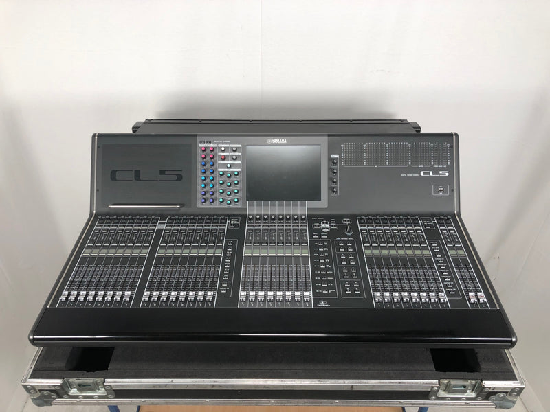 Yamaha CL5 Digital Mixing Console – 72 Mono + 8 Stereo