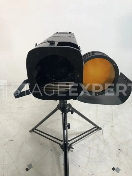 Robert Juliat Buxie MSD 575HR Followspot – Compact 575 W