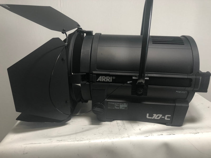 ARRI L10-C Fresnel LED with 4-Leaf Barndoor | RGBW