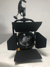 Load image into Gallery viewer, ARRI L7-C LE2 Pole-Op Fresnel with Barndoor &amp; Flight Case

