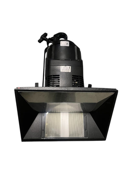 ETC Source Four Lustr 2 LED with Cyc Lens – Stage Experts