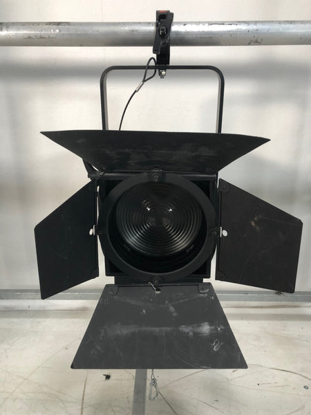 Robert Juliat ZEP 360LF-CW LED Fresnel, 300W 6000K