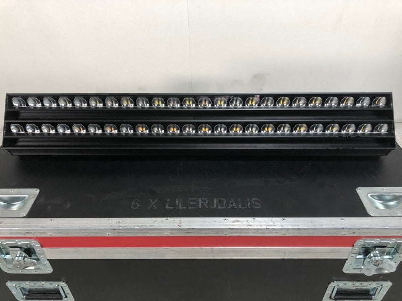 Robert Juliat Dalis 860 V2 LED Batten – Silent Cyc Wash