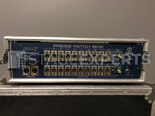 Load image into Gallery viewer, Palmer Press Patch Box 20 Stereo Press Splitter | Balanced Outputs
