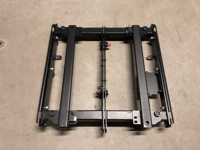 L-Acoustics KIVA Rigging Kit: 2 Frames, Shackles & Case for Arrays