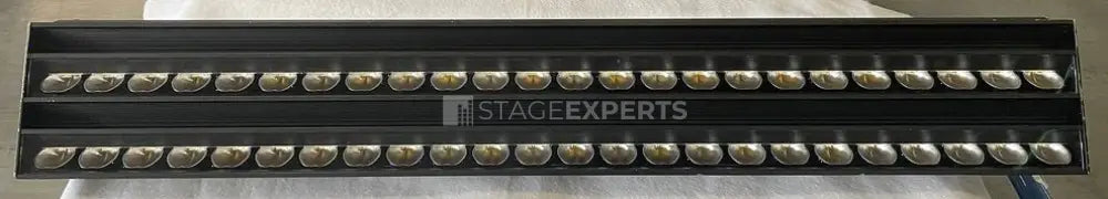 Robert Juliat DALIS 860 V1 Cyclight – 300‑LED Cyc Light
