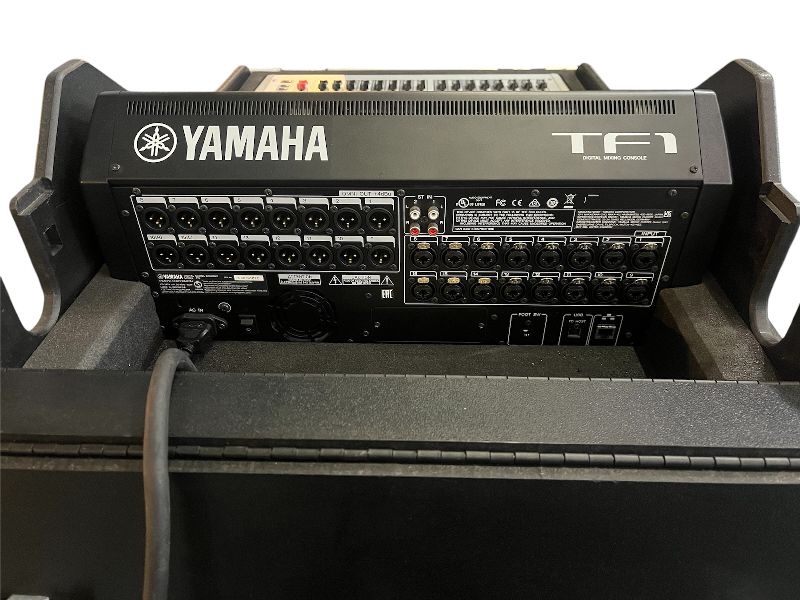 Yamaha TF1 Digital Mixing Desk – 40ch, 20 Aux, USB I/O