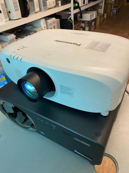 Panasonic PT-EX610E 6200-lumen XGA Installation Projector