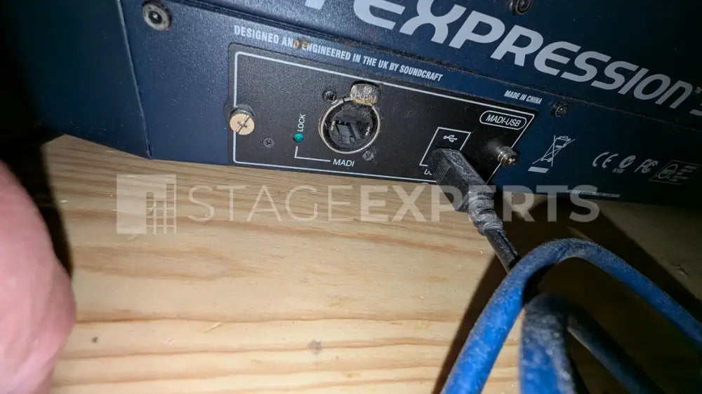 Soundcraft Si Expression 3 with USB MADI Card – Digital Mixer