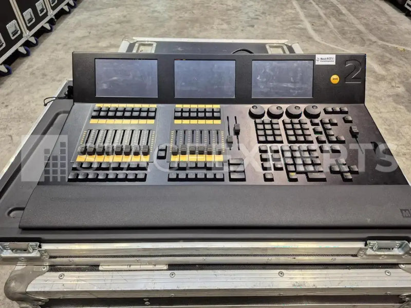 MA Lighting dot2 XL-F Lighting Console, Flightcase & Lamp – Live