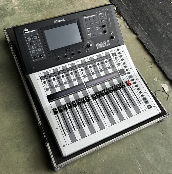 Yamaha TF1 Digital Mixer with 2x TIO1608-D Stageboxes, Cased