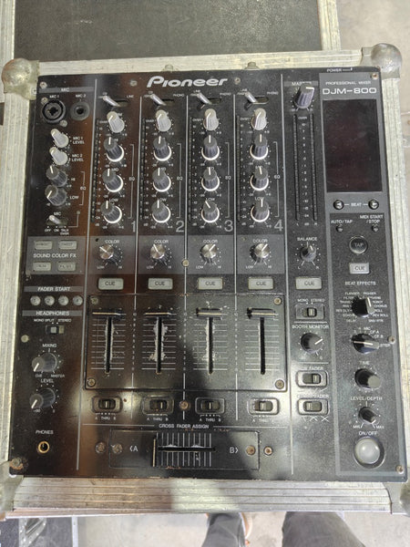 Pioneer DJM-800 DJ Mixer with Flight Case | 4-Channel Pro
