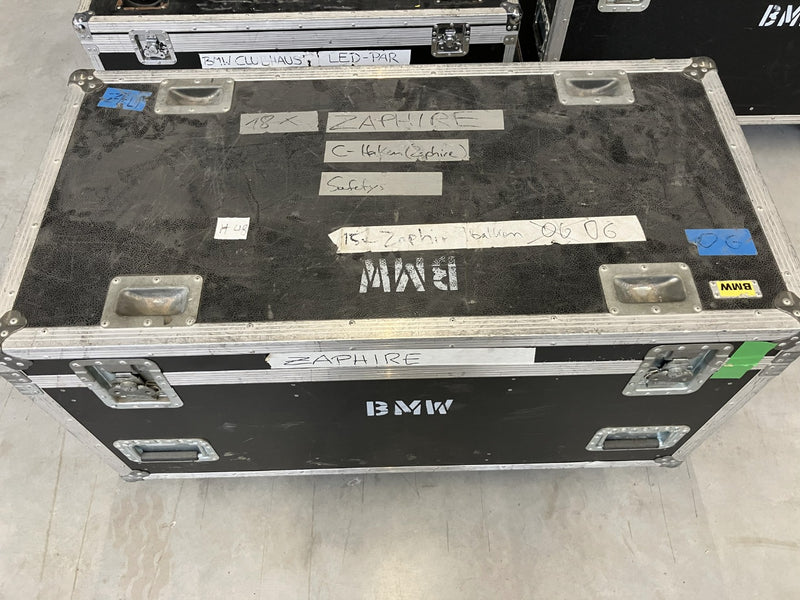 Griven Zaphir White Light Set – 36 Fixtures with Cases
