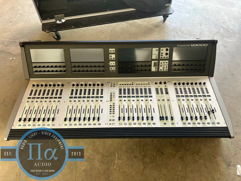 Soundcraft Vi3000 Digital Mixing Console with Flightcase