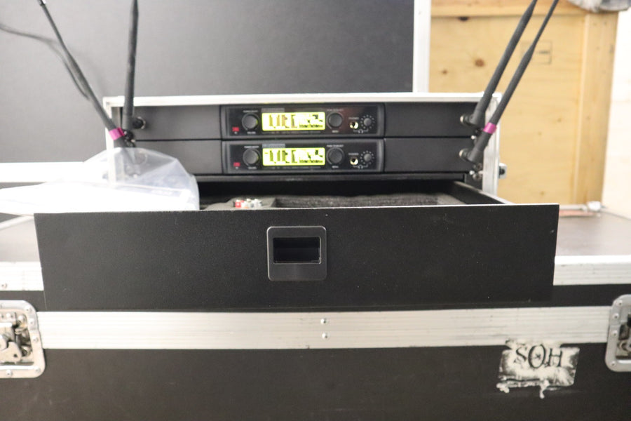 LD Systems WIN 42 HHD Wireless System – Dual Handheld Rack