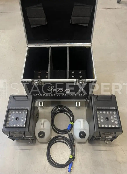 Antari M-7 RGBA Vertical Foggers Set of 2 in Flight Case