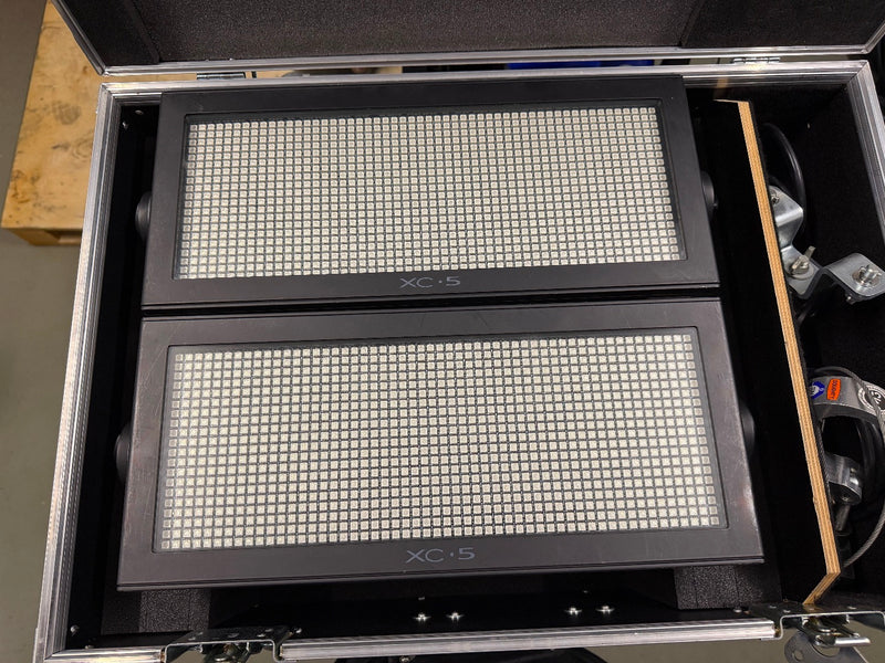 SGM XC-5 LED Strobes – Pair in Double Case with Clamps