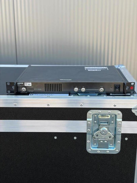 Shure PA821A Antenna Combiner for IEM Systems | Professional RF