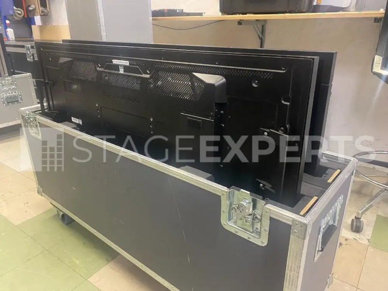 NEC MultiSync X552S Pair with Double Flight Case – 55-inch