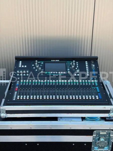 Allen & Heath SQ6 with Dante – Digital Mixer in Flight Case