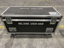 Load image into Gallery viewer, Robert Juliat Heloise 2500W HMI Followspot 15–29° DMX
