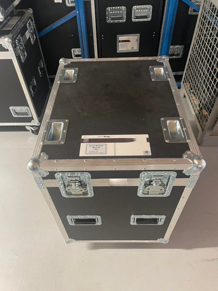 Ayrton Huracan Wash S Package – 46 Fixtures with Cases