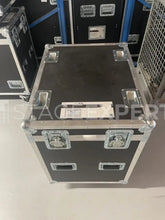 Load image into Gallery viewer, Ayrton Huracan Wash S Package – 46 Fixtures with Cases
