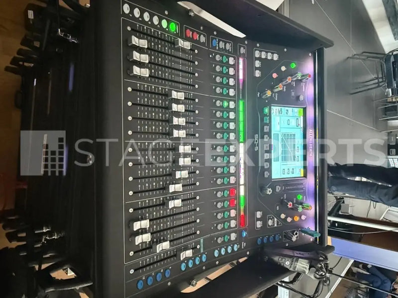 Allen & Heath SQ5 Digital Mixer – Dante Card Installed