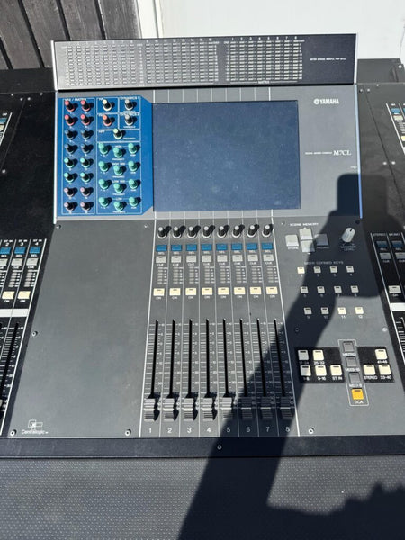 Yamaha M7CL-48 + 3x SB168 Bundle with Flight Case – Digital