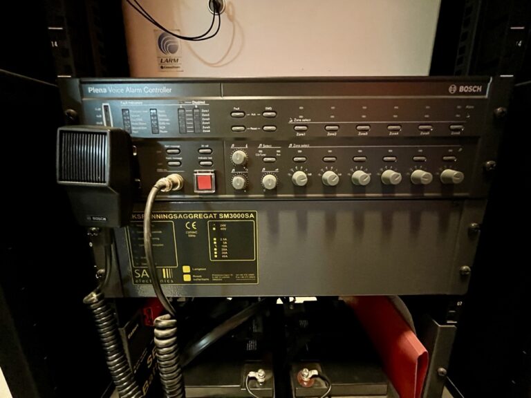 Bosch Plena Voice Alarm Controller Bundle – 7 Horns, PSU & Rack