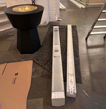 Load image into Gallery viewer, Renkus-Heinz IC16/8-R-II – Set of 8 Column Loudspeakers
